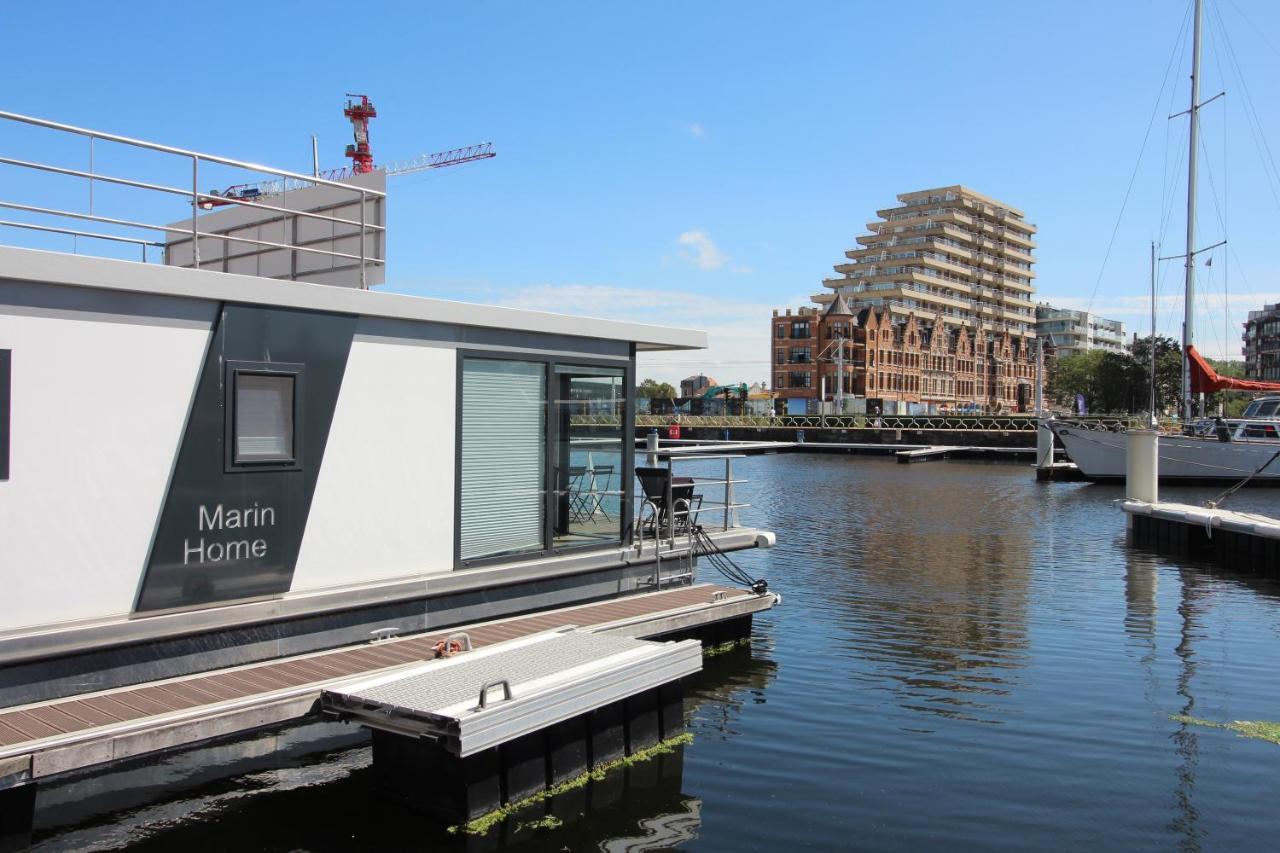 Houseboat-Oostende Luaran gambar
